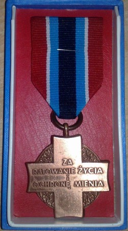 Rewers Medalu Za ratowanie ycia i ochron mienia